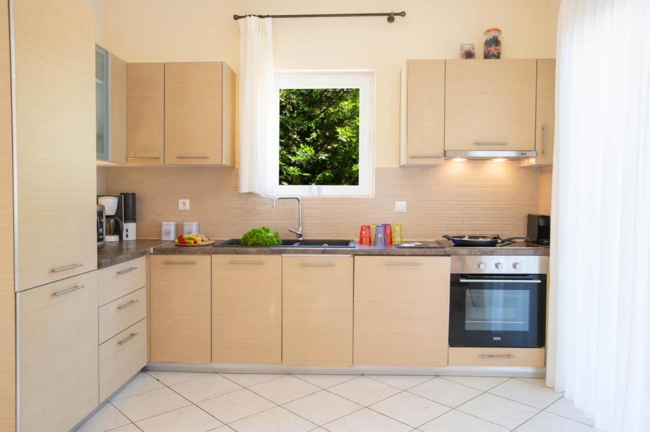 Villa Eione-Thaleia Szívota Kültér fotó